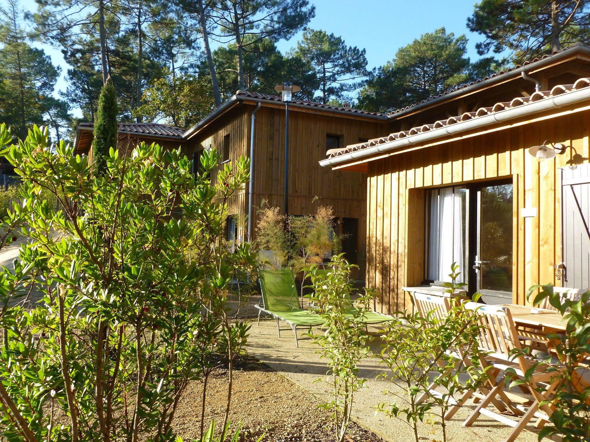 Domaine Du Ferret Balnéo&spa Aparthotel 4*